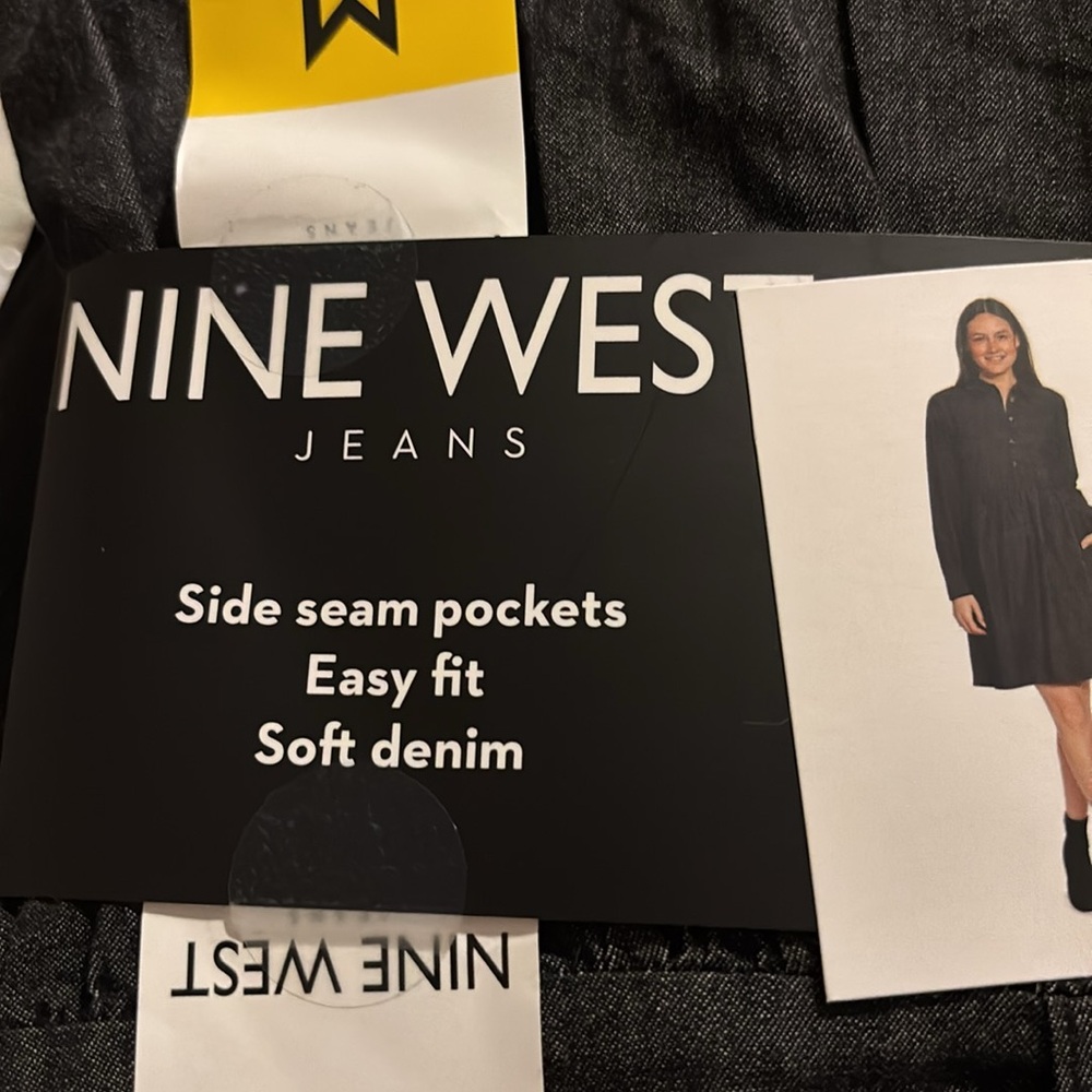 Nine West Black Denim Chambray Dress in size Medium..Very Lightweight..BNWT - Picture 9 of 10